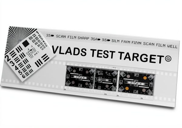 Scan Film Sharp with Vlads Focus Checker. 35 mm High-Resolution Calibration Target Chart for Camera Scanning. Explore The Full Potential of Your Lens – Sharpness and Resolution. Frames per Strip 3.-1